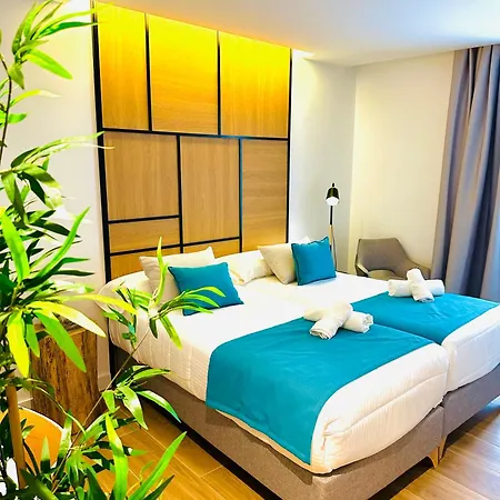 Lotus Hotel